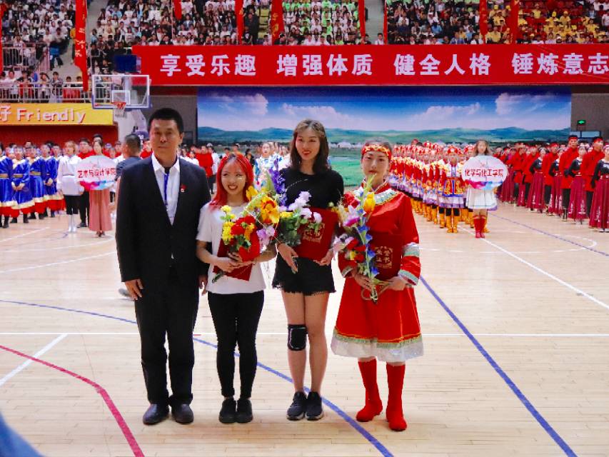 tmp_9470fb610bc0cb517145e398ea85d2a40a1e5feb22779f06